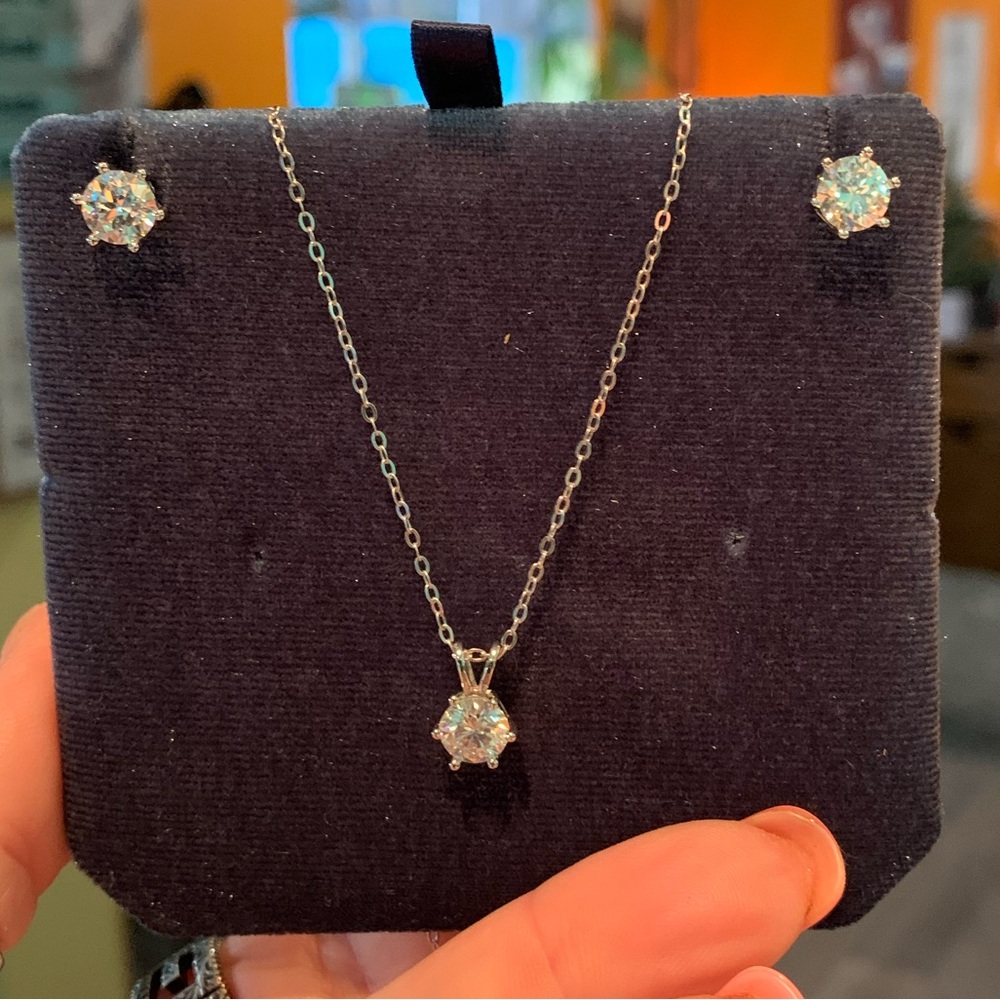 Moissanite Blue Pendant Necklace and Stud Earrings GRA - Blue NEW